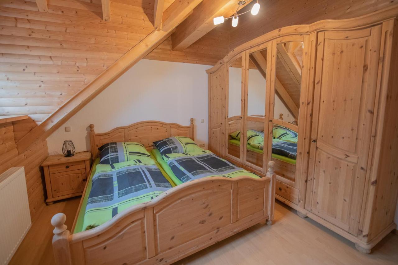 Betzemuehle 1 Bauernhof Apartment Altenschlirf ภายนอก รูปภาพ